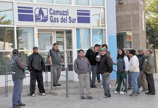 Siguen a la espera de un acuerdo entre Camuzzi y Camioneros