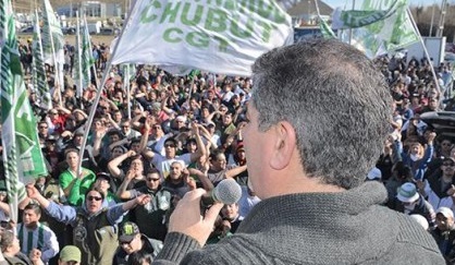 Investigan presunto enfrentamiento entre la Policía y Camioneros