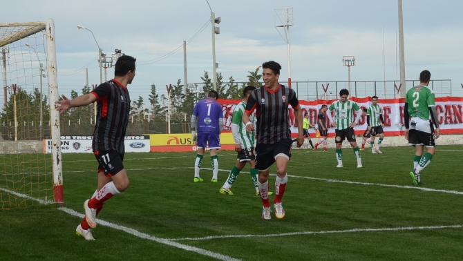 Huracán superó a Boxing y se ilusiona