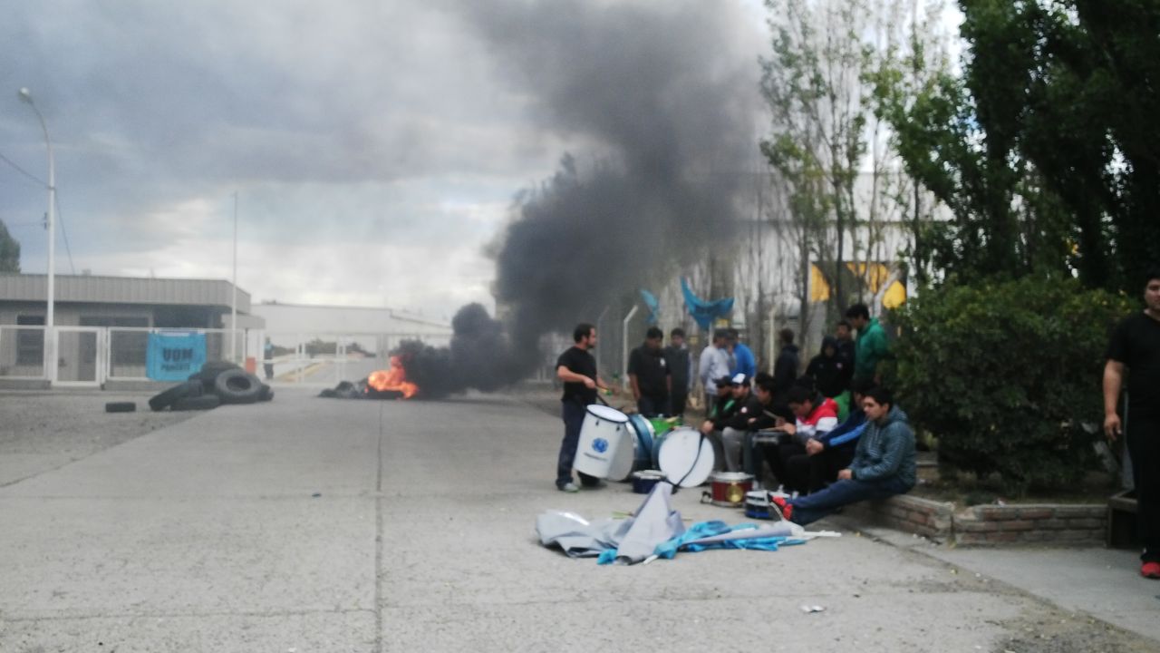 Trabajadores de Lufkin aguardan respuestas de la empresa