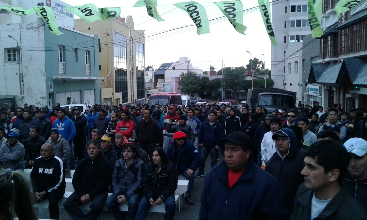 Hay 60 mil trabajadores de UOCRA despedidos a nivel nacional
