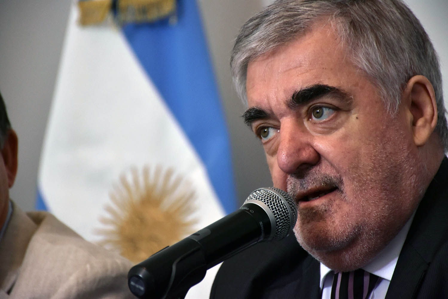 Das Neves viajó para realizarse un control médico