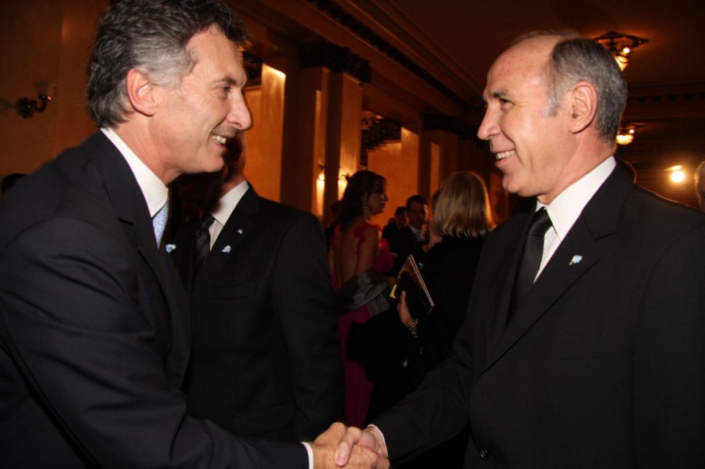 macri-lorenzetti.jpg_1205359101