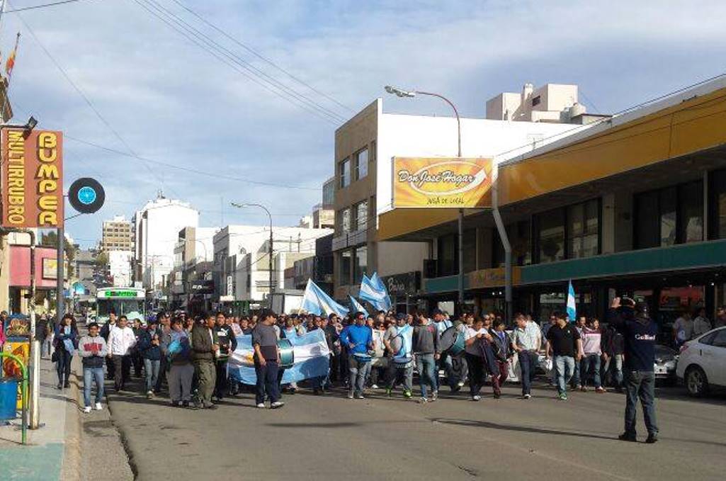 Trabajadores de Guilford cobrarán mañana 3.000 pesos