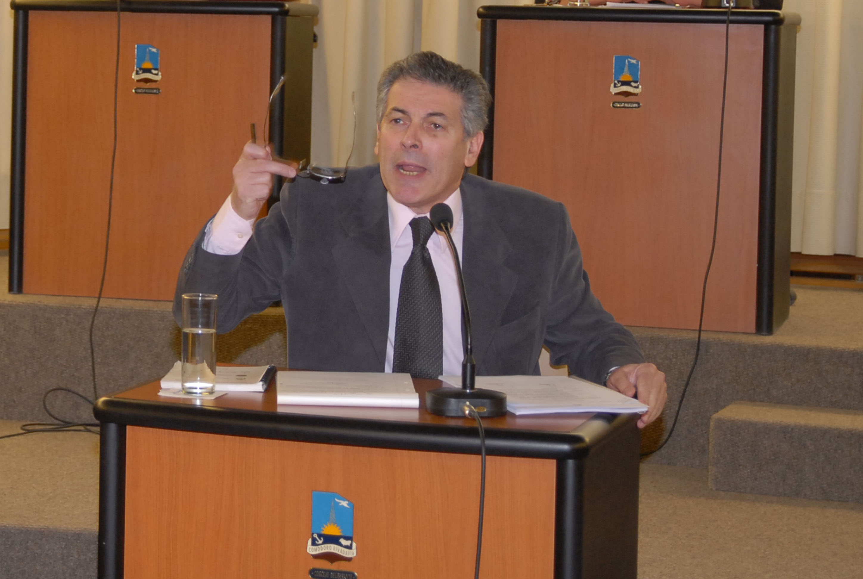 Camarda salió a respaldar la candidatura de Pedro Peralta