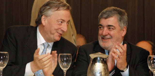 De traiciones y lealtades