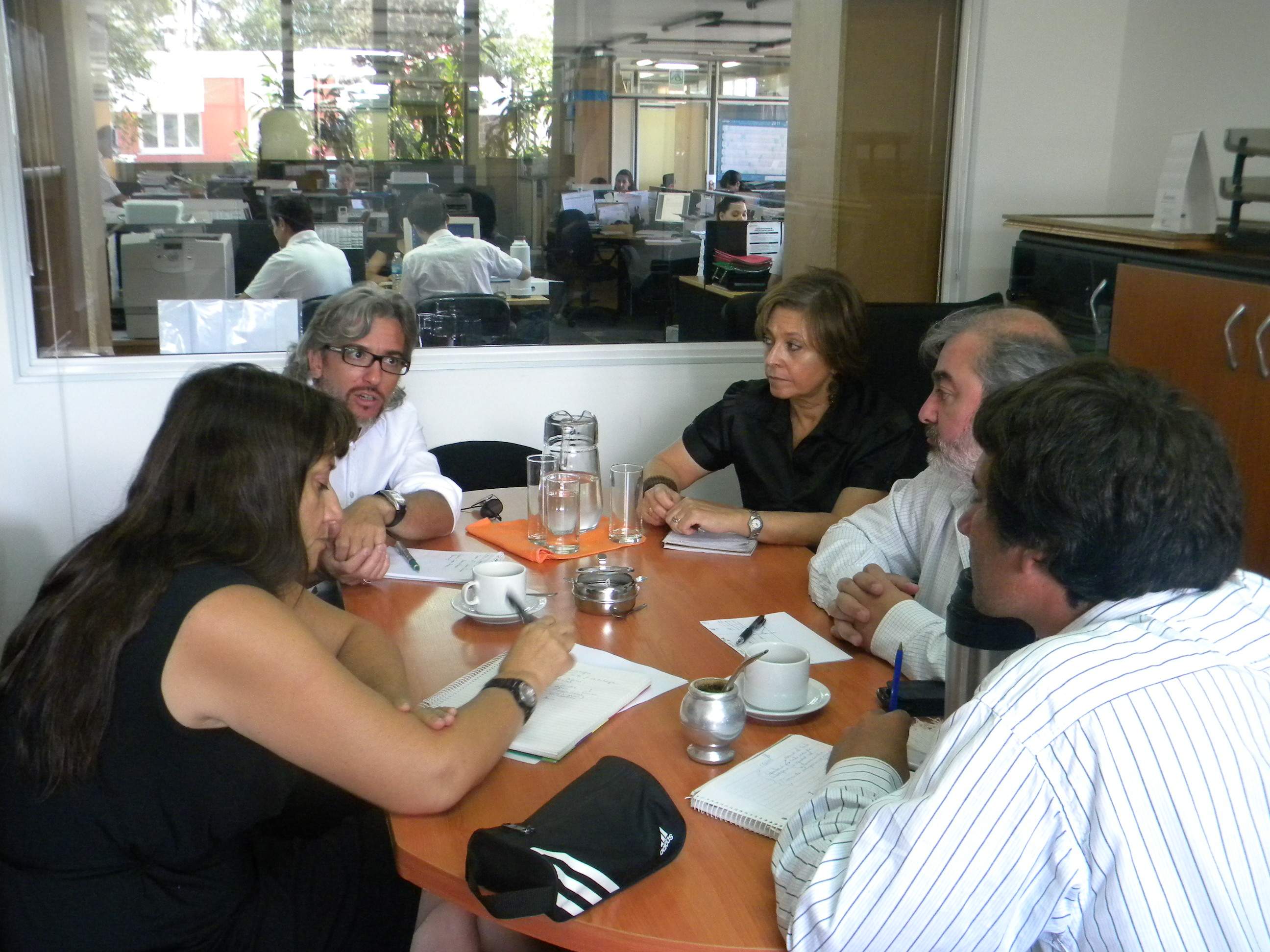 Acuerdan agenda de trabajo sobre investigación científica en la provincia