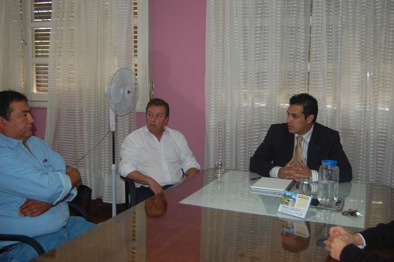 Fuerte polémica en Sarmiento  por la baja de contratos municipales