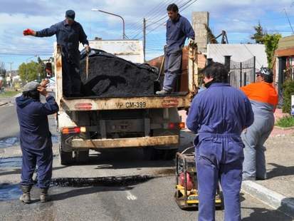 Inician plan de bacheo en la zona sur y norte de la ciudad