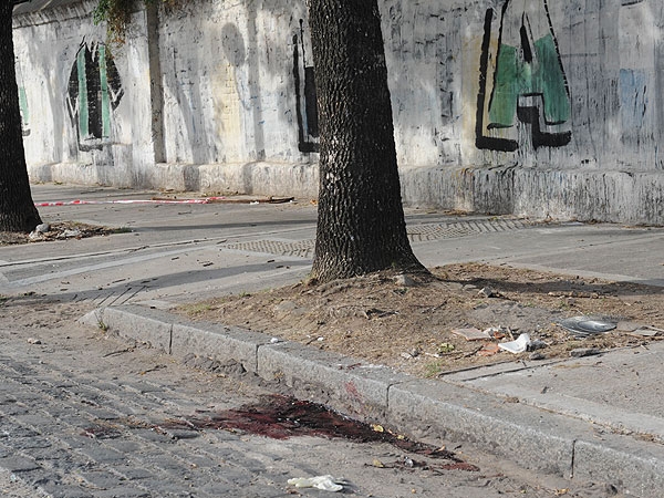 Pelea de barras de Chicago dejó un muerto y pudo haber terminado en masacre