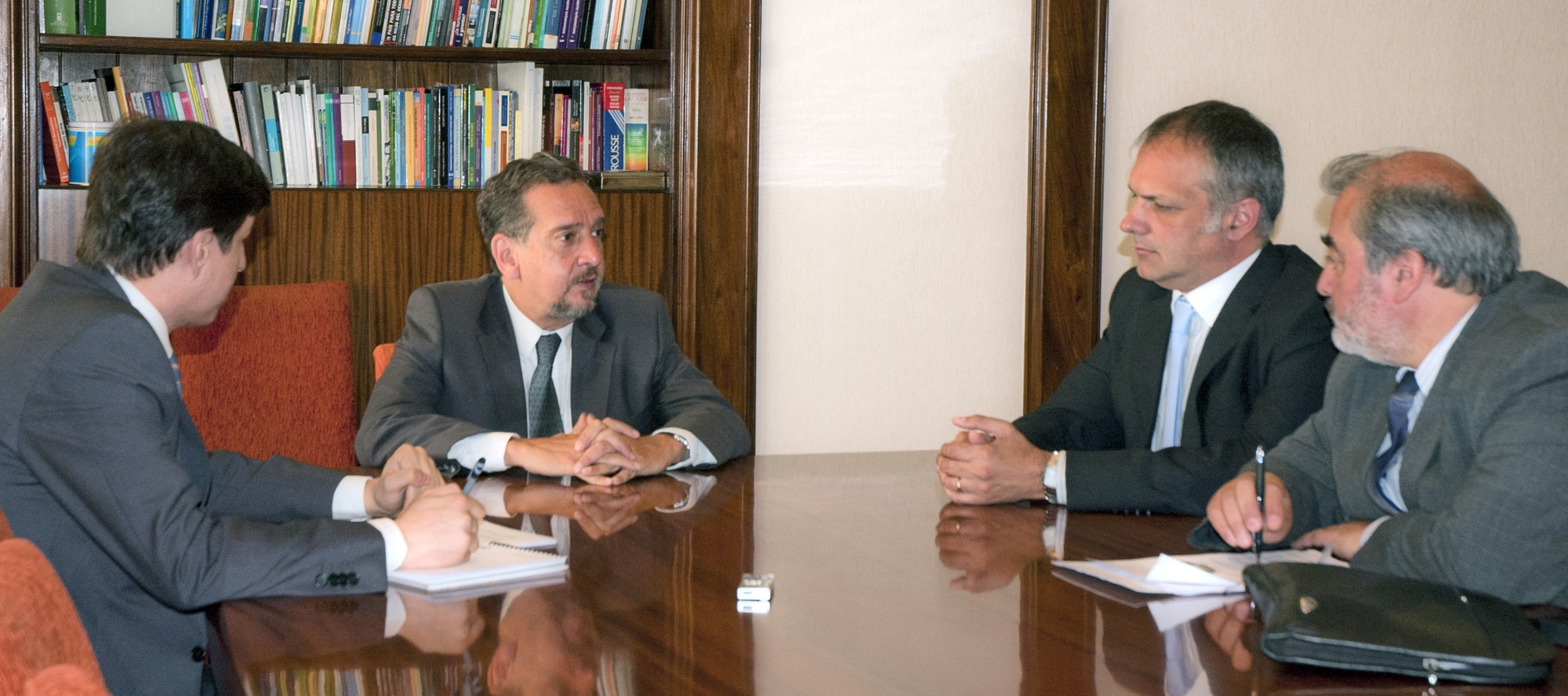 Articulan trabajos sobre innovación tecnológica aplicada a la producción