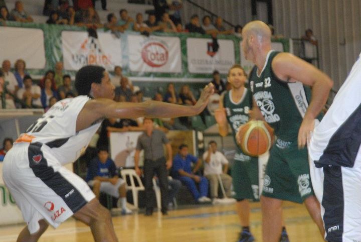 Gimnasia volvió a ganar, esta vez frente a Estudiantes de Bahía