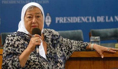 Madres de Plaza de Mayo homenajean hoy a Kirchner en Río Gallegos