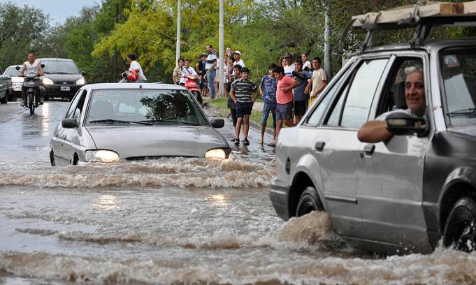 CFK garantizó ayuda a Córdoba por temporal que dejó dos muertos