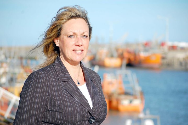 Artero pidió que la comunidad repudie la idea “alocada” de emancipar Playa Unión