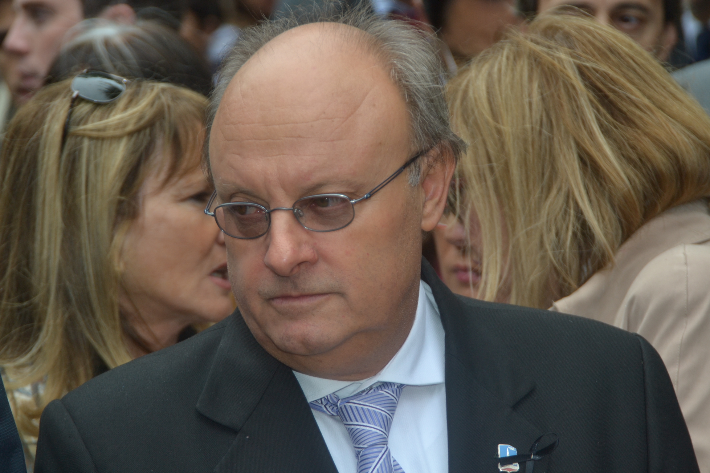 Di Pierro pidió a los funcionarios de la Justicia que “salgan a embarrarse para conocer la ciudad”