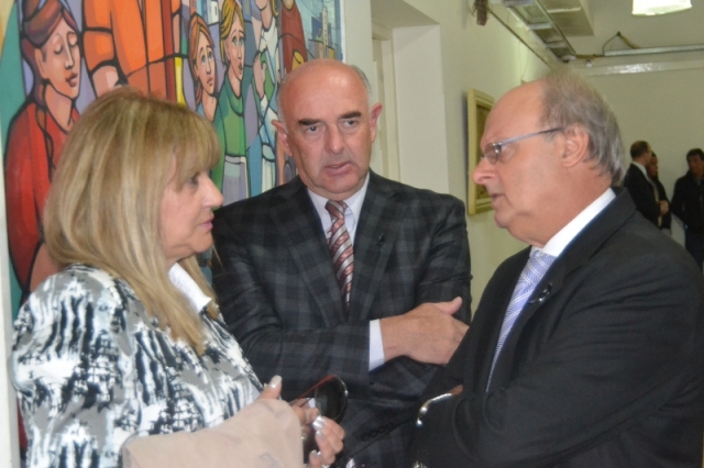 No dudan que los “transvestidos” dasnevistas son troyanos