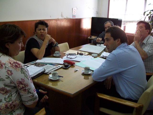 Concejales escucharon las problemáticas de km. 5