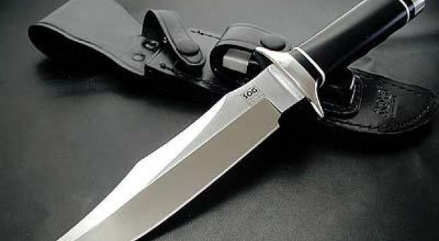 Un joven recibió varias puñaladas por resistirse a un robo