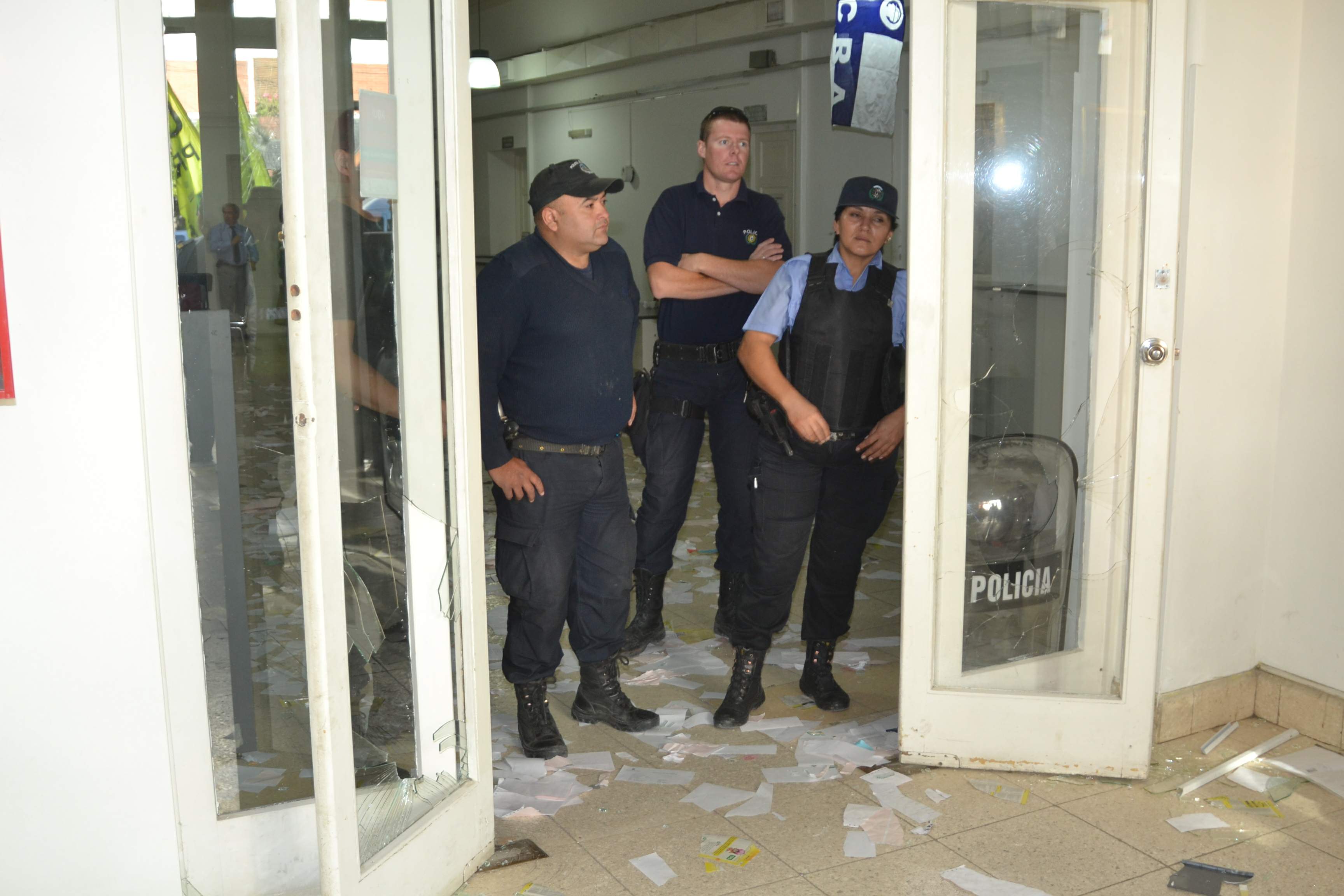 Colectan pruebas por los destrozos en el municipio