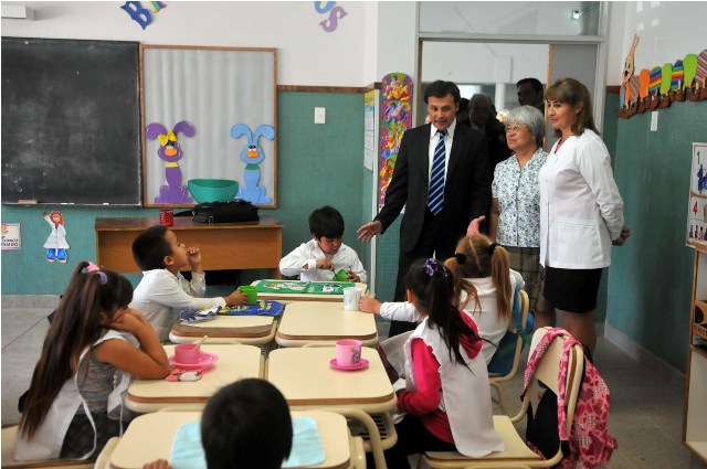 Quedó inaugurado el ciclo lectivo 2012 en toda la provincia