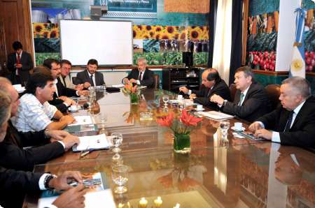 Agricultura propone un Ministerio de puertas abiertas