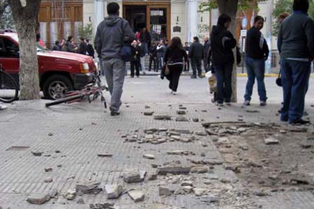 Fuerte repudio de Buzzi a los actos violentos en Trelew