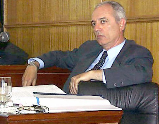 Samamé a Miquelarena: “se tendrá que ir o lo haré sacar por la fuerza pública”