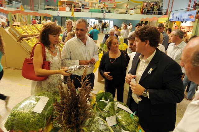 Buzzi inauguró la 28ª Muestra Agropecuaria del VIRCh en Gaiman