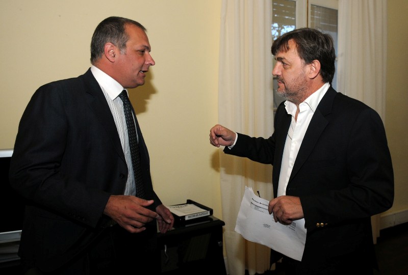 Buzzi recibió a Peréz Catán: “los violentos no van a poder con nosotros”