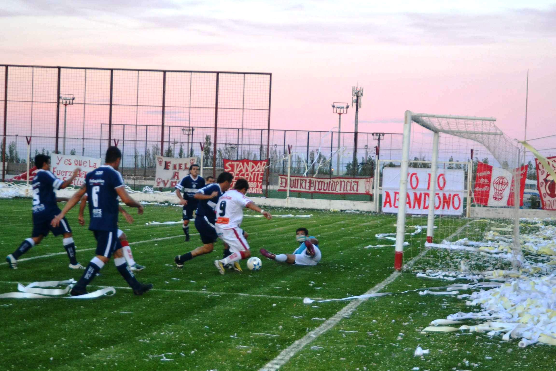 El ‘Globo’ superó  al ‘Aeronauta’ por 2 a 1 en el clásico por el TAB