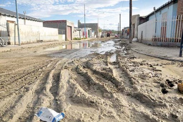 Bargas: “estamos cansados de los tiroteos, robos y la falta de policía”