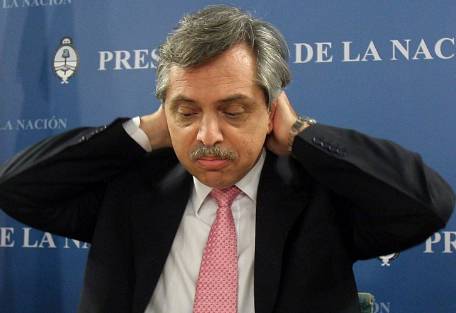 Polémica: los episodios de censura que complican a Alberto F.