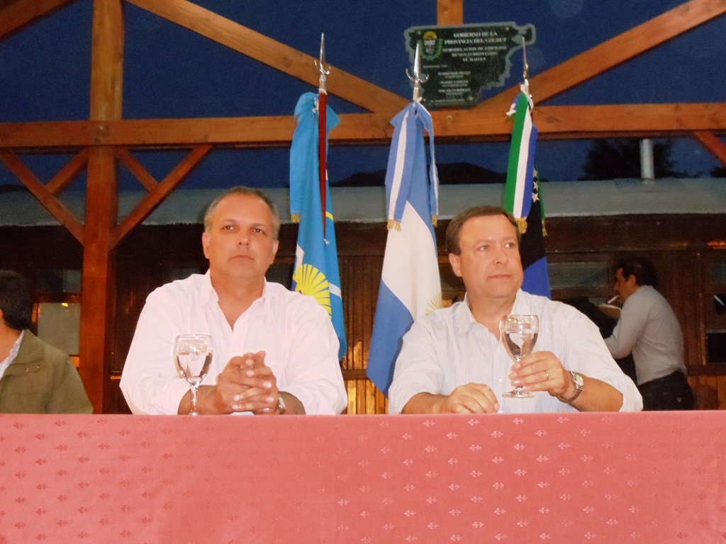 Weretilneck respaldó al gobierno chubutense en el conflicto con YPF