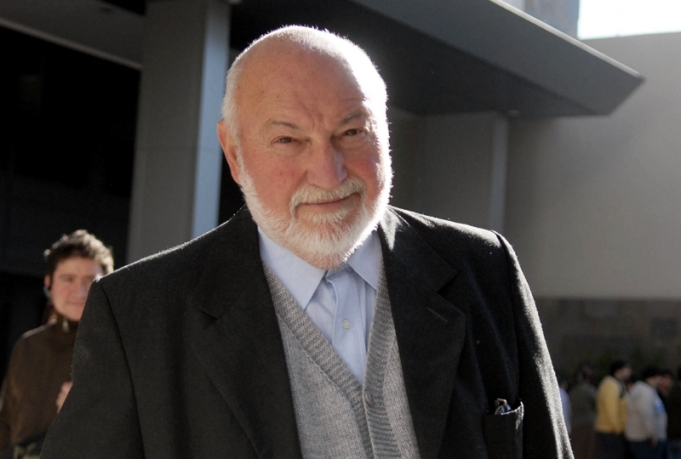 Farinello sufrió un ACV pero está consciente