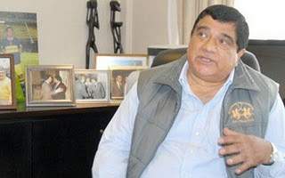 José González insiste con la intervención del PJ