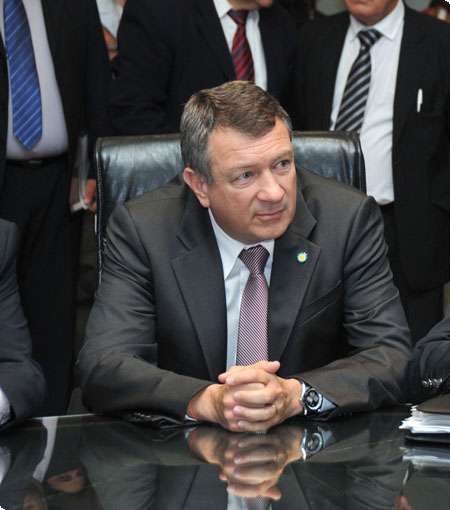 Según Yauhar, «no hay motivo para el aumento de la yerba»