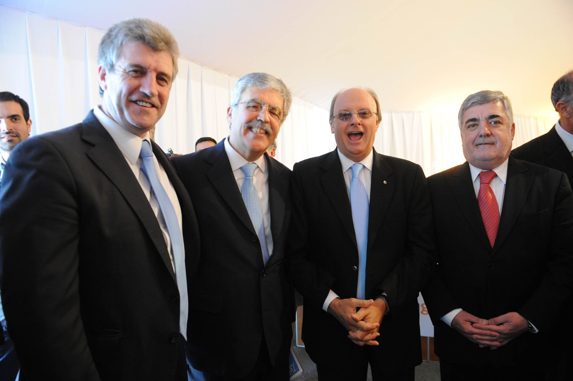 Das Neves elogió la gestión de Di Pierro