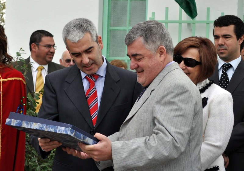 Buzzi le pidió la renuncia a Adrián López