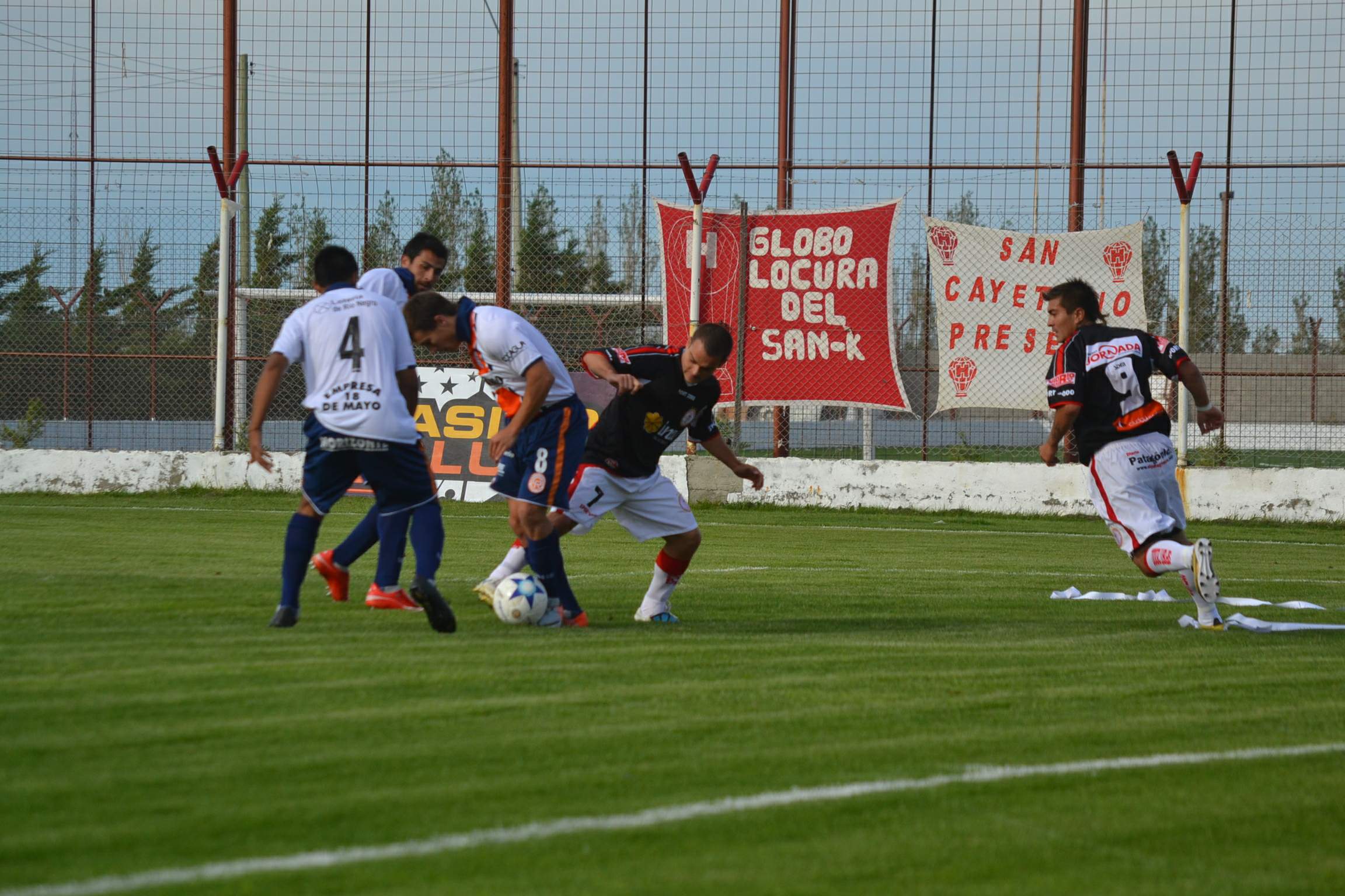 Huracán abrirá el cuadrangular en el Alto Valle rionegrino