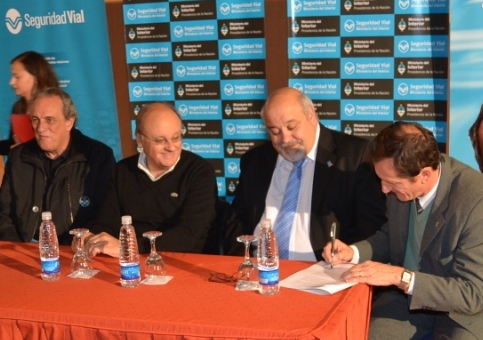 Lanzan programa de educación vial para alumnos de nivel secundario