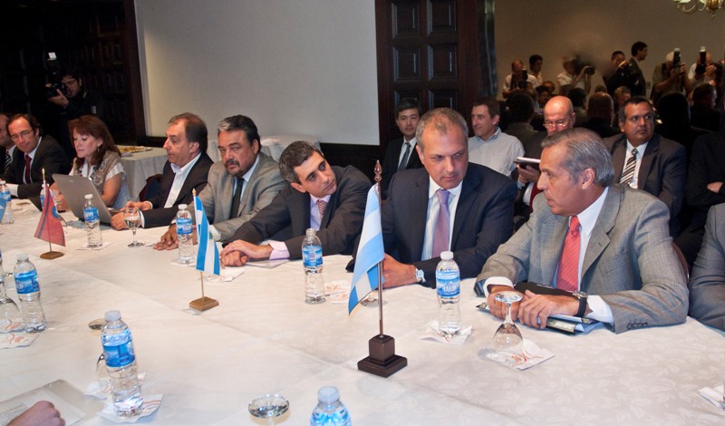 CFK y la OFEPHI anuncian hoy el futuro de YPF