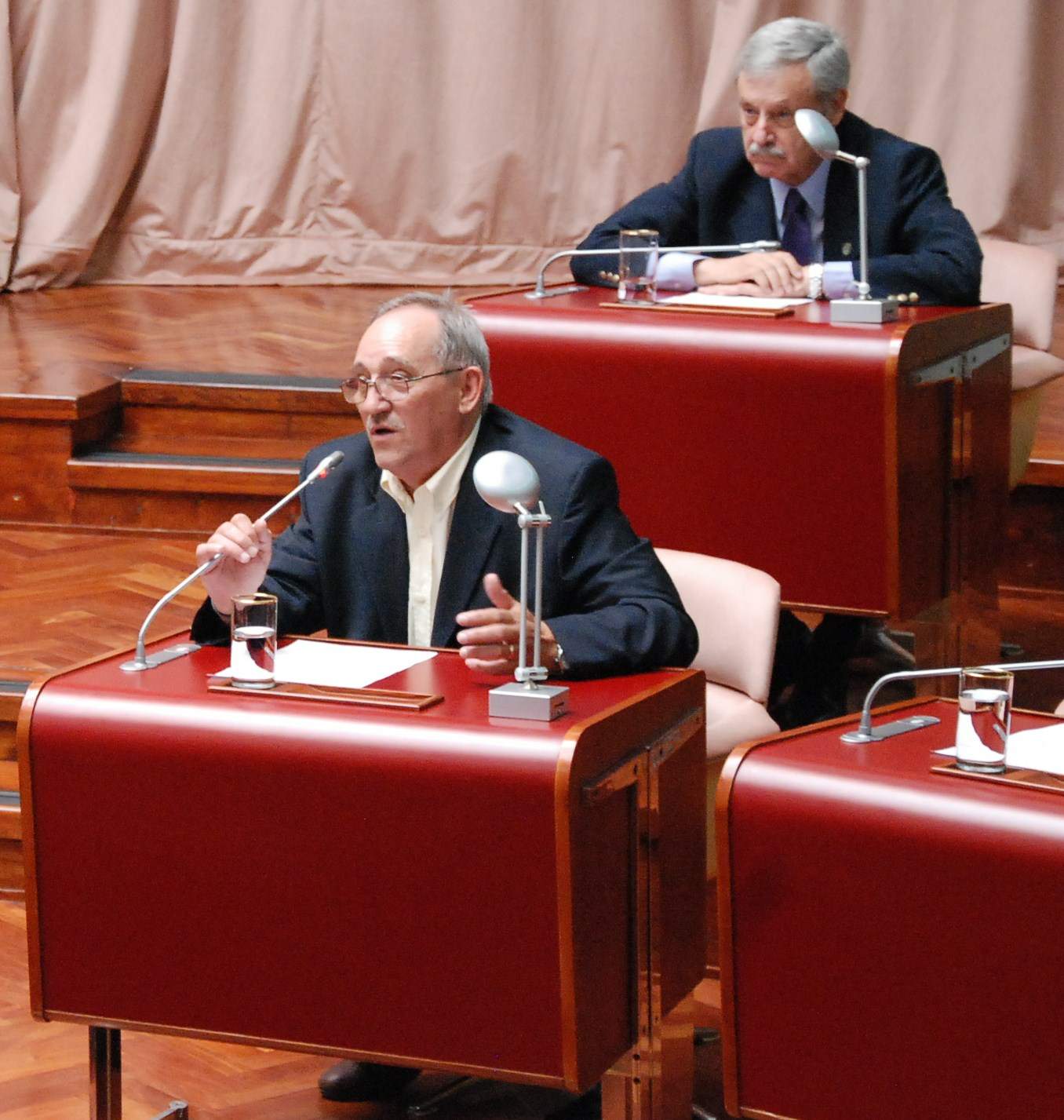 Risso pide más detalle del alcance de la reestatización de YPF en Chubut