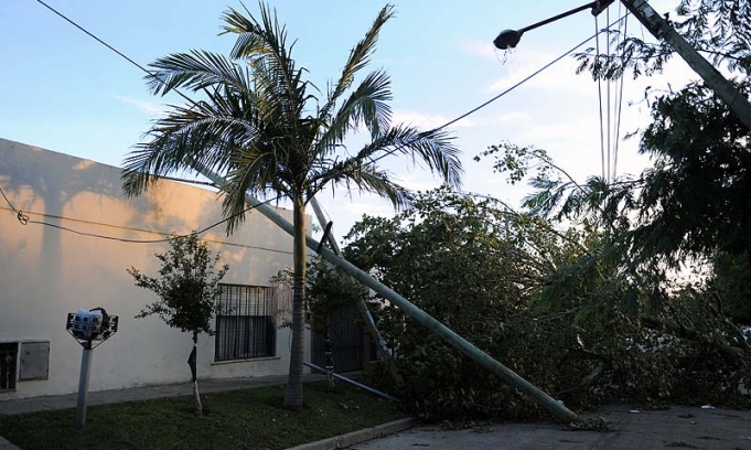 Tras el temporal ordenan a las Fuerzas Armadas prestar colaboración