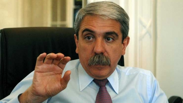 «Hay que pensar en pesos»