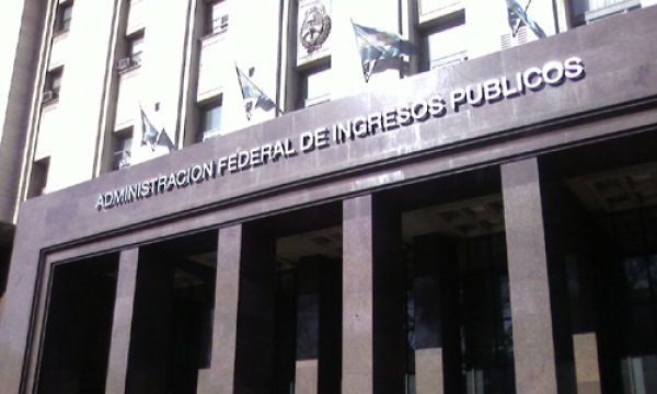 Monotributo: desde julio sube 77 pesos la cuota