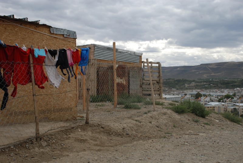 Lo apuñalan por ir a exigir que desalojaran una casa usurpada