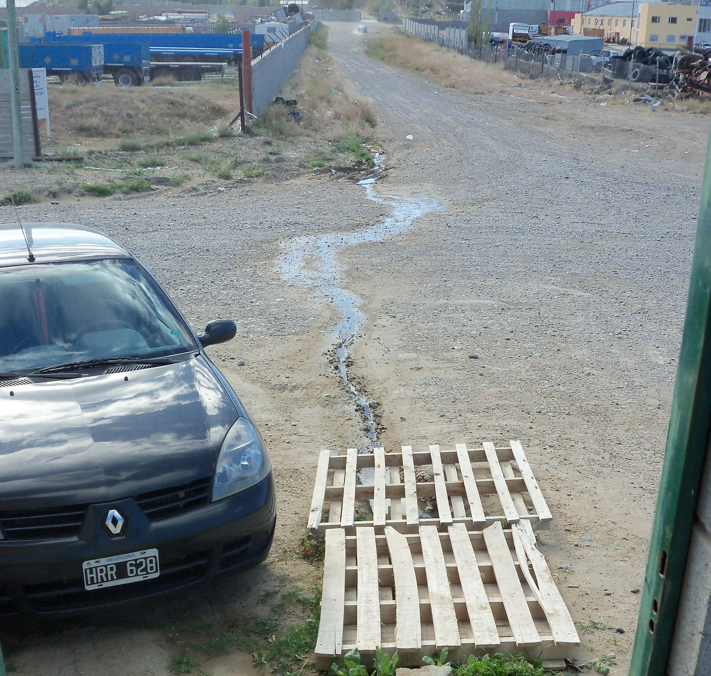 Bº Industrial: piden respuestas por cloacas y quieren representatividad