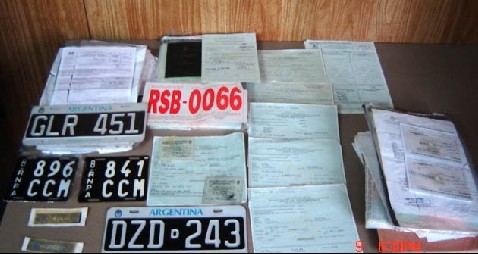 Una banda vende vehículos mellizos en Comodoro