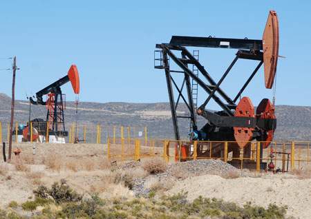 Proponen control para movimientos de crudo en yacimientos chubutenses